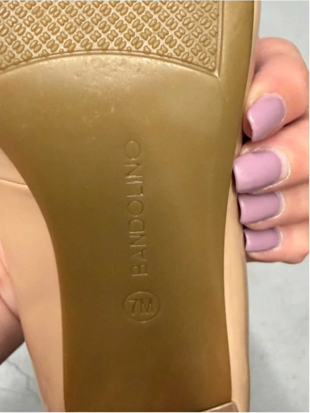 Bandolino Beige Heels Size 7